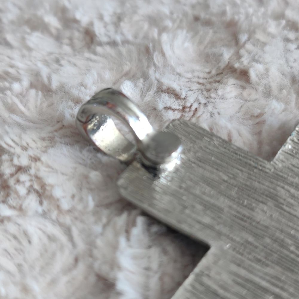 🎄Black Chunk Necklace w/ Black Stone Cross Pendant - Picture 4 of 11